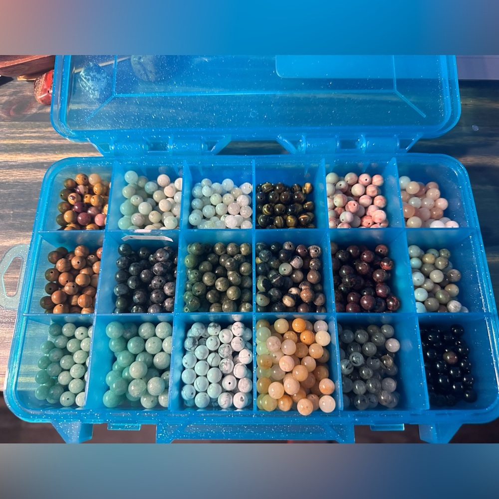 Natural Stones / beads, bracelet making or crafting